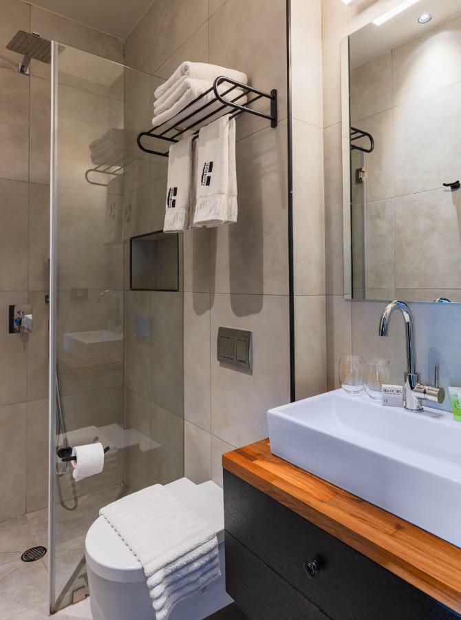 Hotel Kalvin Boutique By Levinsky Market Tel Aviv